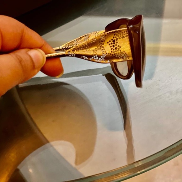 New!Original&Authentic Burberry Gabardine Collection Sunglasses Fine GoldDesign - Picture 8 of 8